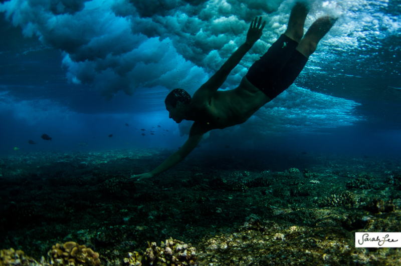 Illustration for article titled The beautiful and surreal sensuality of Sarah Lee's underwater photos